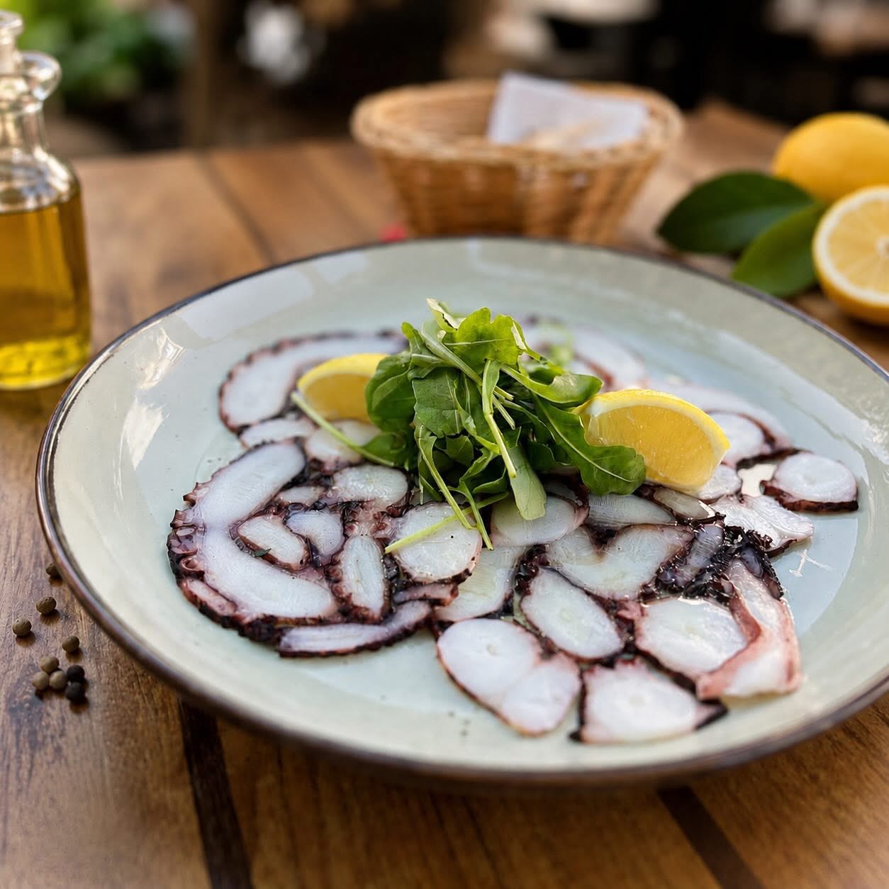 Carpaccio di polpo