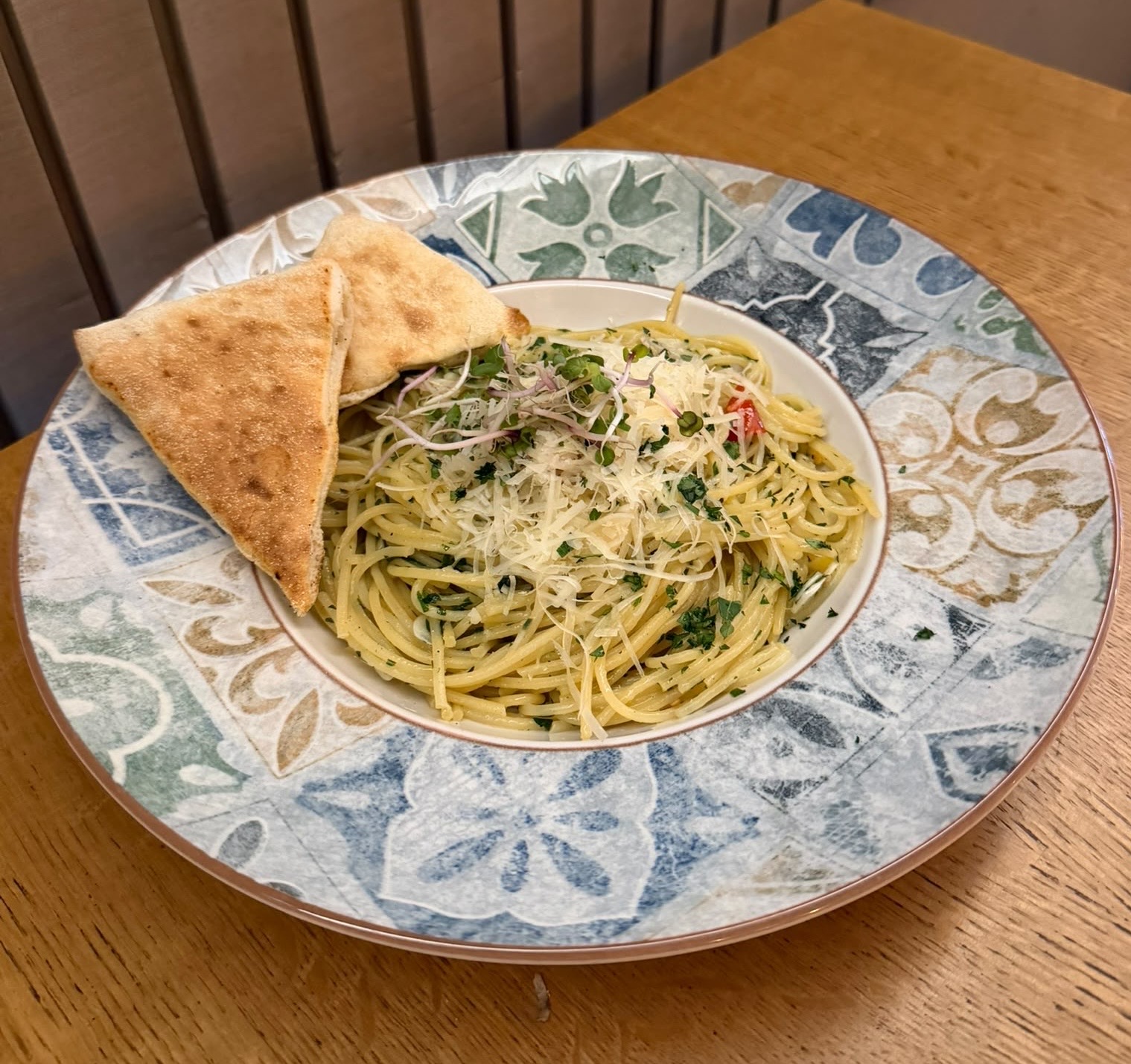 Spaghetti with Garlic, Olive Oil, and Chili Pepper